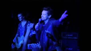 Jim Carrey Covers 'Creep' At Arlene's Grocery -- The Real Video