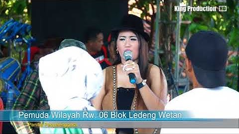 Bubur Abang Bubur Putih voc ITA DK - Live show BAHARI Desa.Grogol
