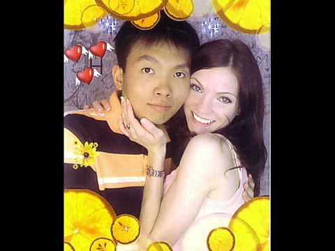 miley cyrus photos of asian Css position at bottom