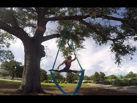 #22: Have Silks, Will Travel ... to the Nearest Tree!