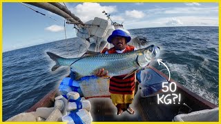 Insane Fishing on the High Seas: Capturing Only the Ocean Monsters!