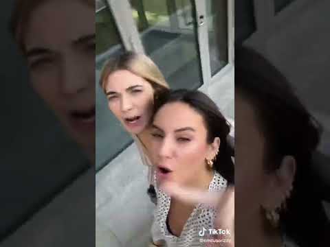 TikTok di Emily