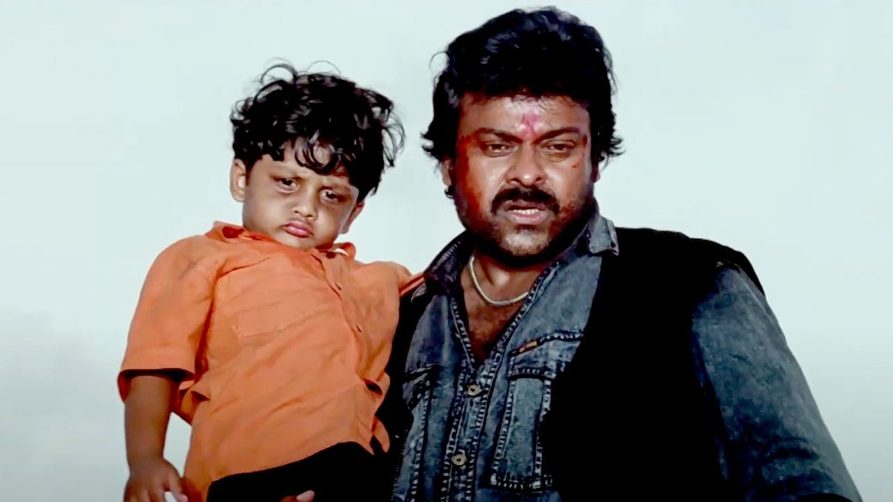 देखिये Chiranjeevi ने अपने बेटे को कैसे बचाया | Meri Zindagi Ek Agneepath Action Scene | Teja Sajja
