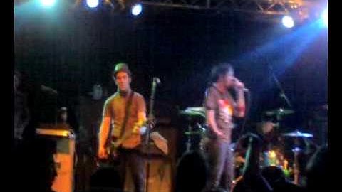 far from finished - the bastard way ( live in florence )