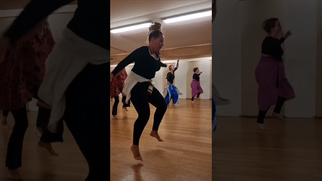 Sabar Dance Class in Amsterdam w/ Sophie & drummers