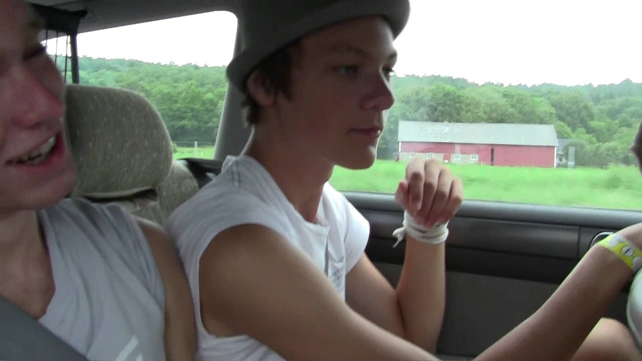 Bild från "The Backseat Boys" feat. James Blunt - Your Beutiful