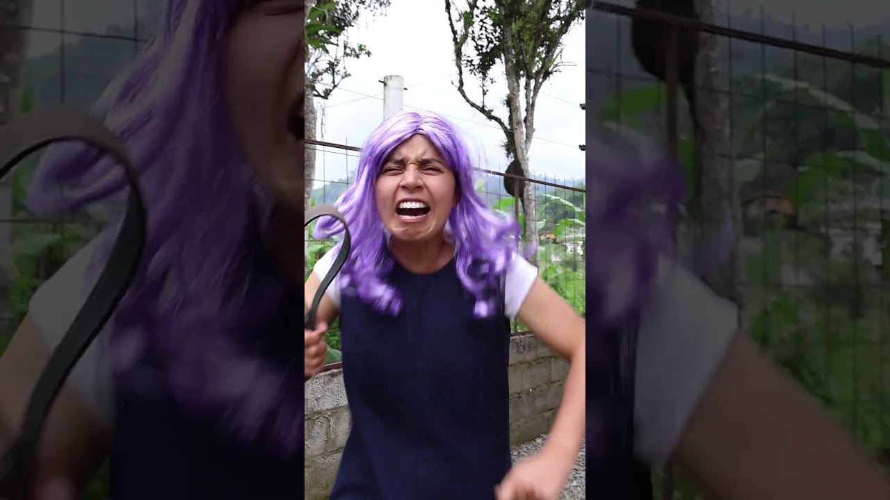 Mamá La Lista de Útiles 👩🏻😂 