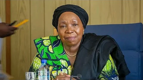 Nkosazana Dlamini Zuma, Supra Mahumapelo Vote against Ramaphosa.