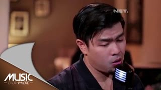 Video thumbnail of "Bams - Aku Jatuh Cinta (Live at Music Everywhere) *"