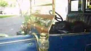 Oldtimer Vor Abfahrt In Bern