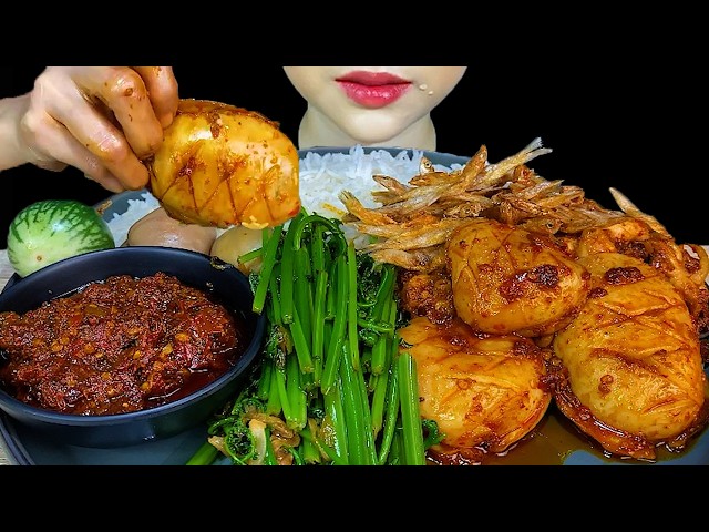 MUKBANG EATING SEAFOOD||SPICY CUTTLEFISH CURRY & FRIED BABY FISH