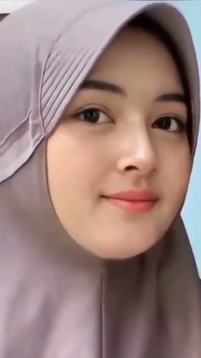 elina devia hijab imut