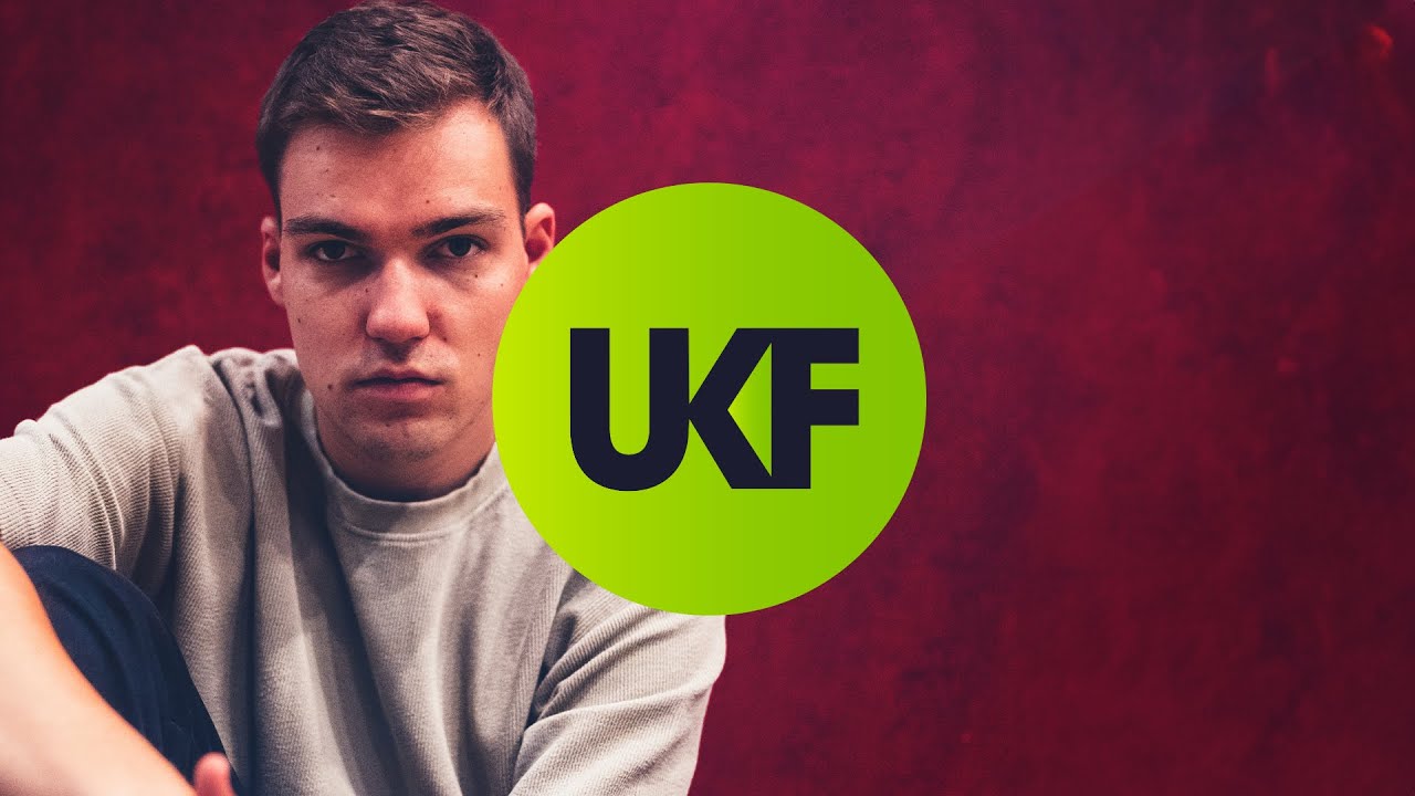 Captain Bass - Pumping adlı videoyu YouTube'da izle Captain Bass - Pumping adlı videoyu YouTube'da izle