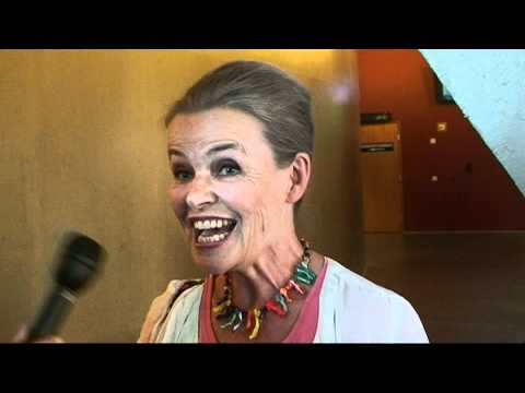 Chaos Tube.. Sisko tahtoisin jäädä ensi-ilta Petra Frey