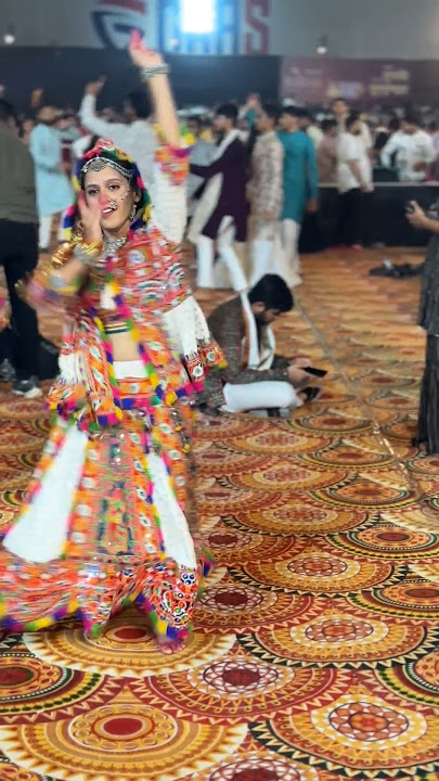 Garba♥️Rangat garba class - hirabagh #garba #trending #gujjugarba #viralvideo #viral #music #song
