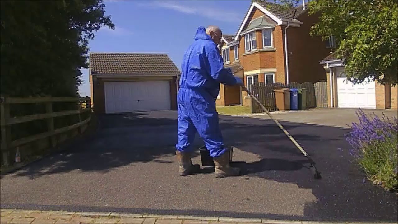 Resincoat Pro Tarmac Driveway Paint Timelapse | Resincoat