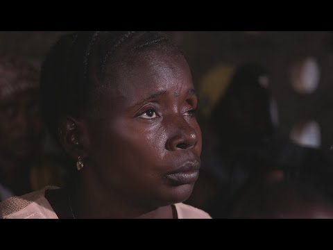 Vidéo: Une évaluation De La Stigmatisation Liée à Ebola Et Son Association Avec L'utilisation Informelle Des Soins De Santé Chez Les Survivants D'Ebola En Sierra Leone: Une étud