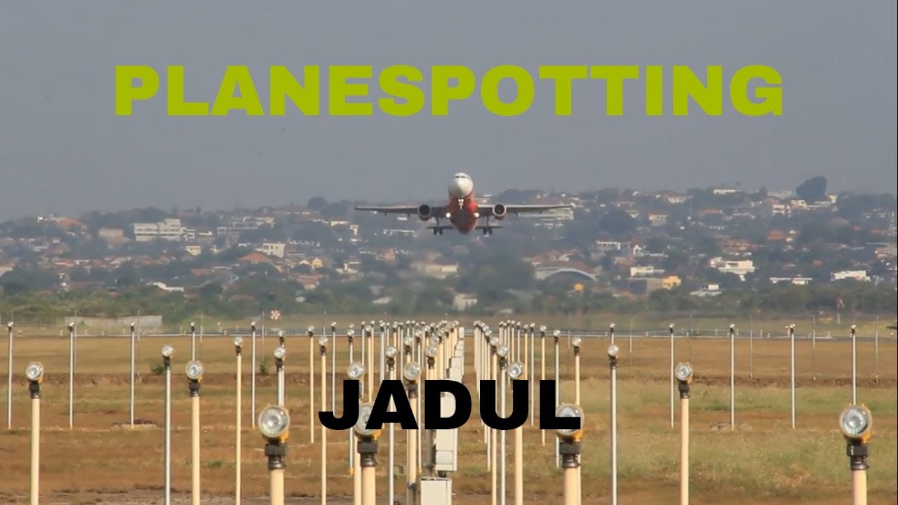 [OLD FILE] Planespotting di Bandara Ahmad Yani (SRG/WAHS) Sekitar Tahun 2013