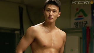Shin Seung ho abs / Shirtless body so hot😍 #shinseungho #shirtless  #abs #actor #korean #doublepatty