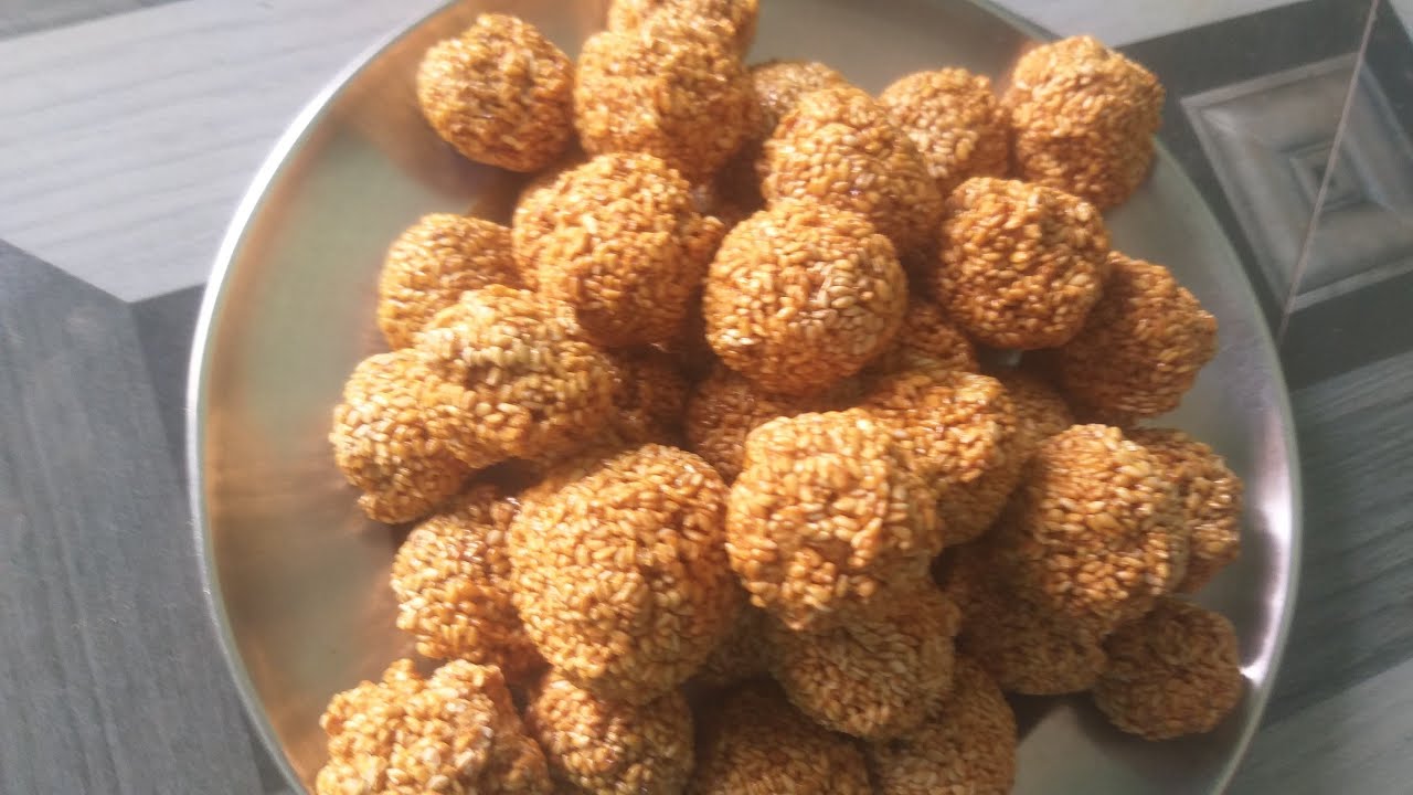 ରାଶି ଲଡୁ ବନେଇବା ବହୁତ ସହଜ 👌🤔#villagestylecook #rasiladu #sweetrecipe 