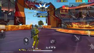 💀 1 vs 4 Clutch Win | Best Free Fire Moments screenshot 1