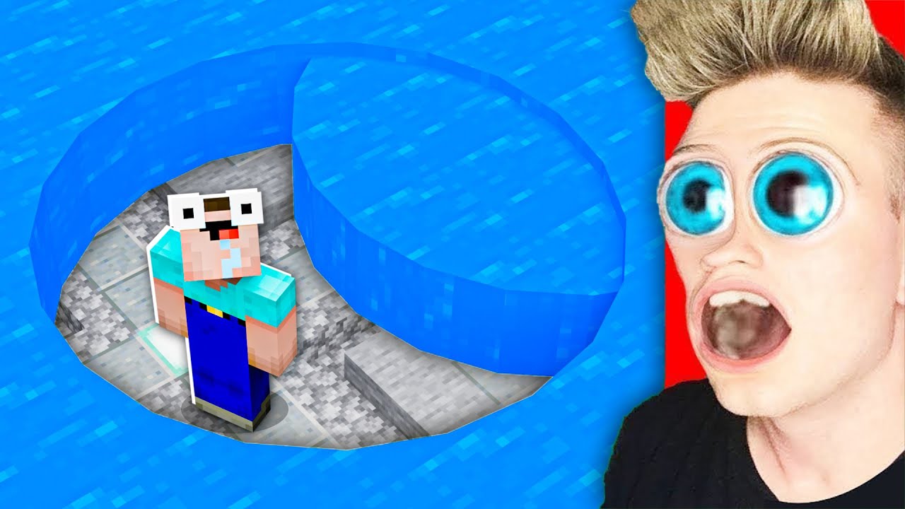 ZBUDOWAŁEM *UKRYTĄ* BAZE pod WODĄ dla WIDZA | Minecraft Extreme