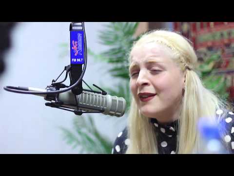 მეგი გოგიტიძე \u0026 დათო ლონდარიძე - მზე დამაქვს ხურჯინით. Live / Megi Gogitidze \u0026 Dato Londaridze