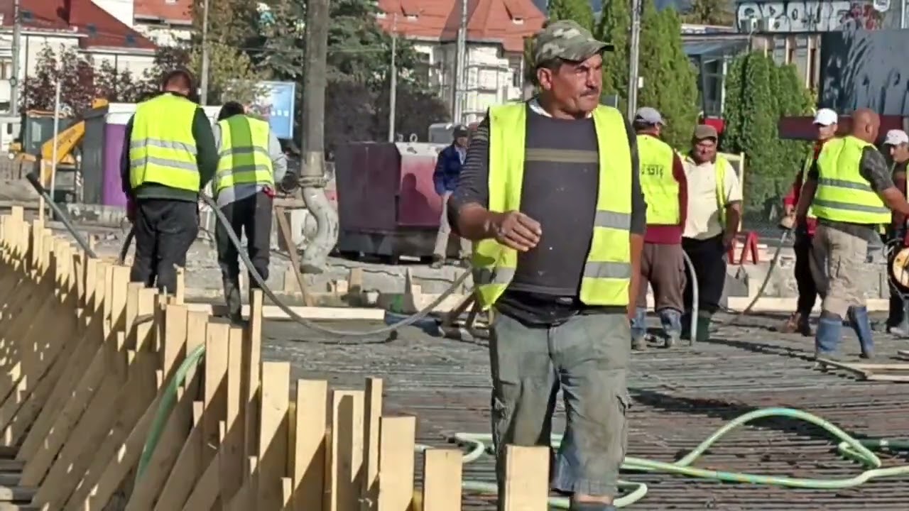 VIDEO. Piatra-Neamţ: A început suprabetonarea podului de la spital