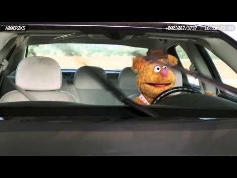 Control Madness with Fozzie Bear | | Alamo Rental Cars | The Muppets