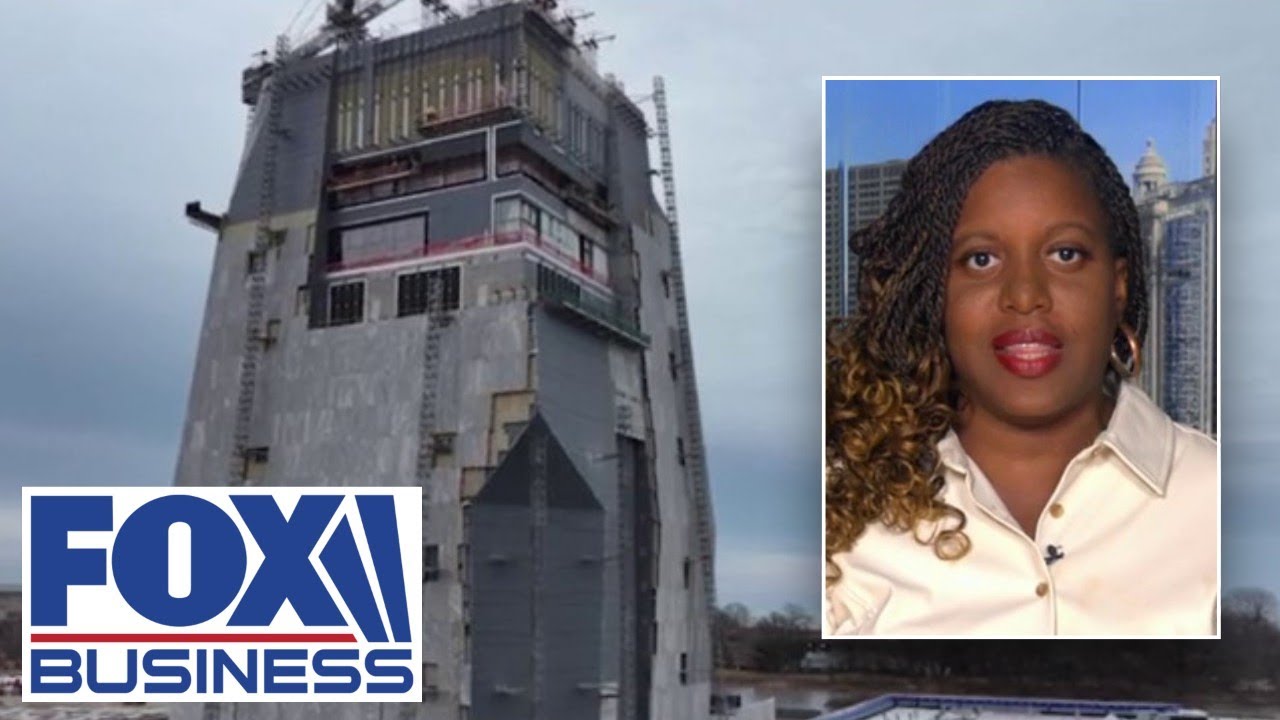 EYESORE: Chicago resident slams Obama's useless 'BIG ROCK' | 4:42 | Fox Business | 3.23M subscribers | 510,357 views | October 23, 2025