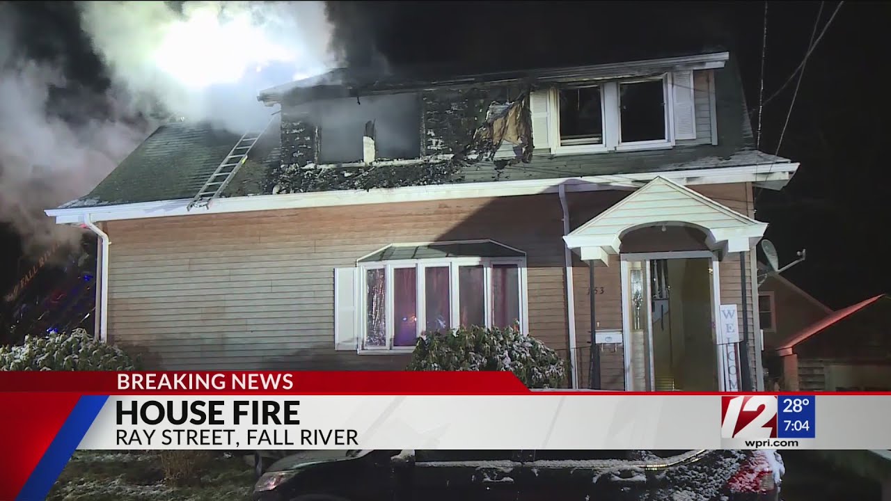 Crews respond to Fall River house fire - YouTube