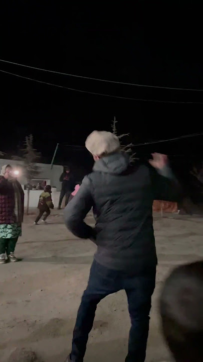 😮Dance in winter 🥶#pakistan #gojal #foryourpage