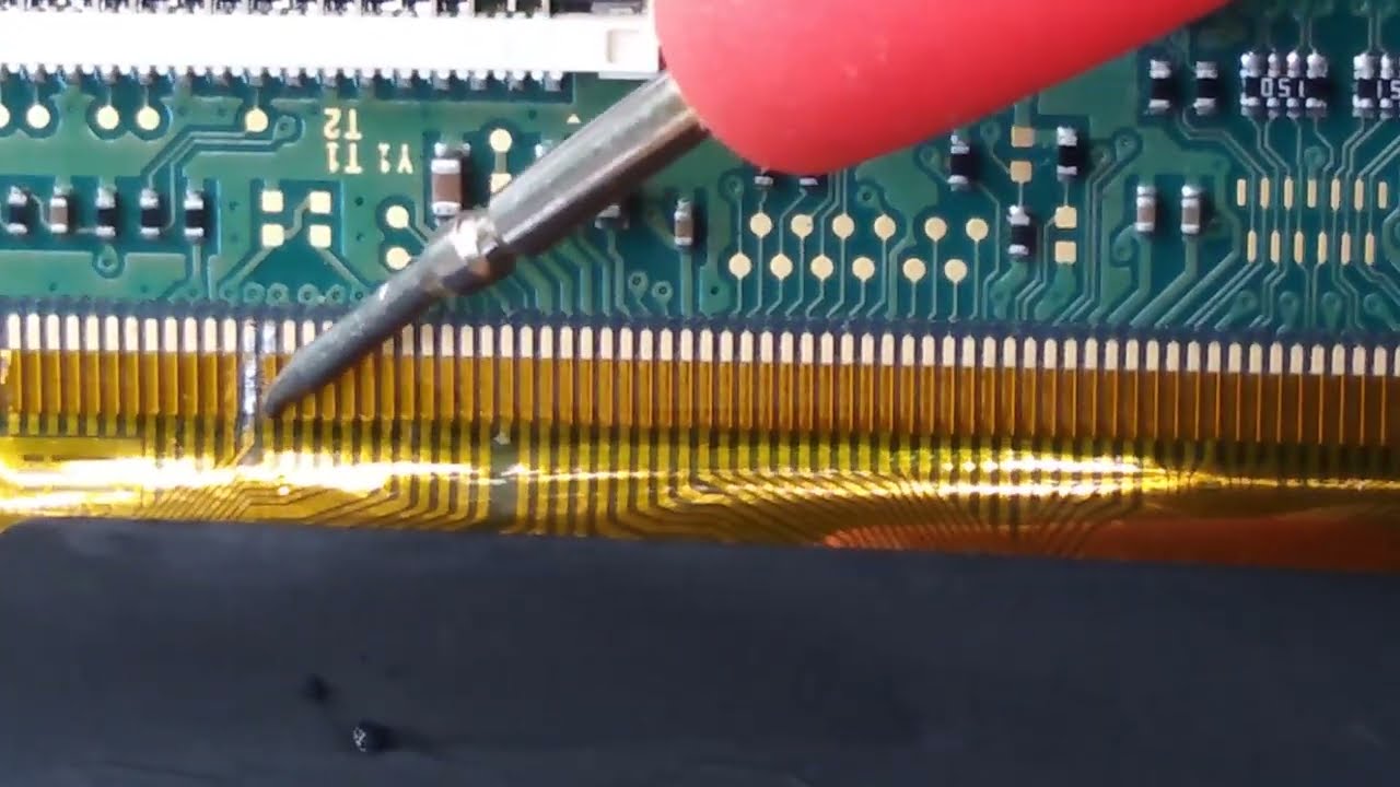 Haier 32" GOOD BACKLIGHT NO DISPLAY. COMMON CUTTING METHOD.