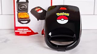 Uncanny Brands Pokémon Pokeball Single Cheese Toastie Maker