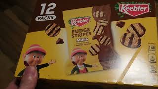 Keebler Minis Fudge Stripe Cookies 👀👍 #cookies #fudge
