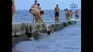 Naked And Funny Videofat Chik Drowning