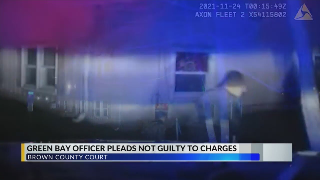 Green Bay Police Officer Pleads Not Guilty To Charges - YouTube