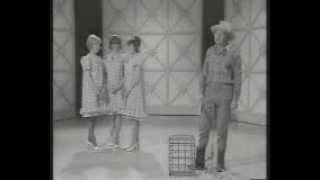 Benny Hill - Ernie the fastest milkman in the west (original TV version 1970) chords