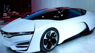 Honda FCEV Concept Unveiled | 2013 Los Angeles Auto Show