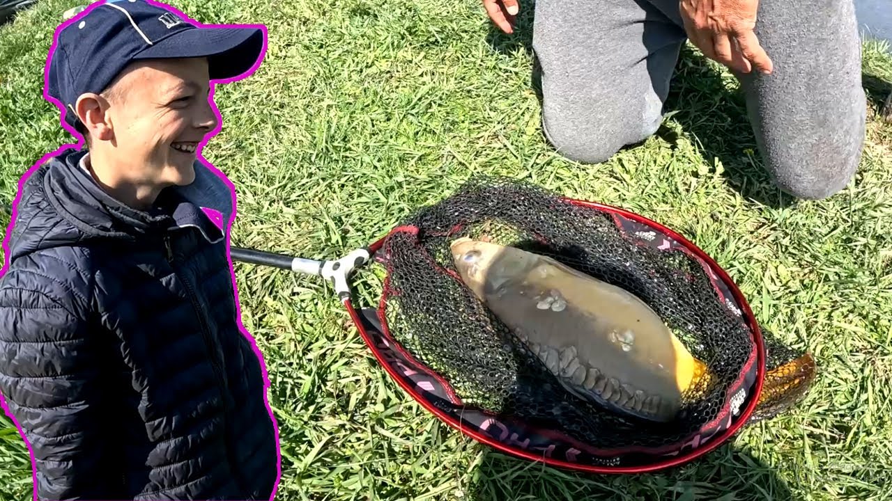 ELEMÉRKE ELMENT APJÁVAL HORGÁSZNI