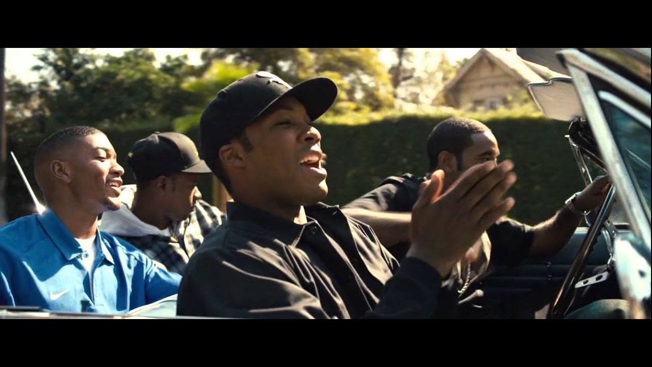 Straight Outta Compton Scene (Dr. Dre ft. Snoop Dogg - Nothin' But a G Thang)