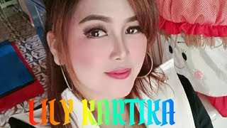 COVER LILI KARTIKA BULAN BERPAYUNG LIU  ARTIS DAYAK