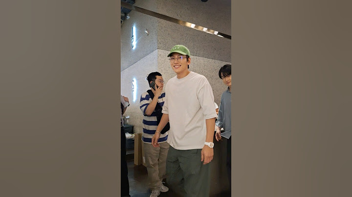 무대인사 이동하는 지창욱, 임지연, 정만식, 전도연, 김준한, 김종수: 영화 리볼버: 240807: 메가박스 코엑스: Revolver: Ji Changwook, Lim Jiyeon