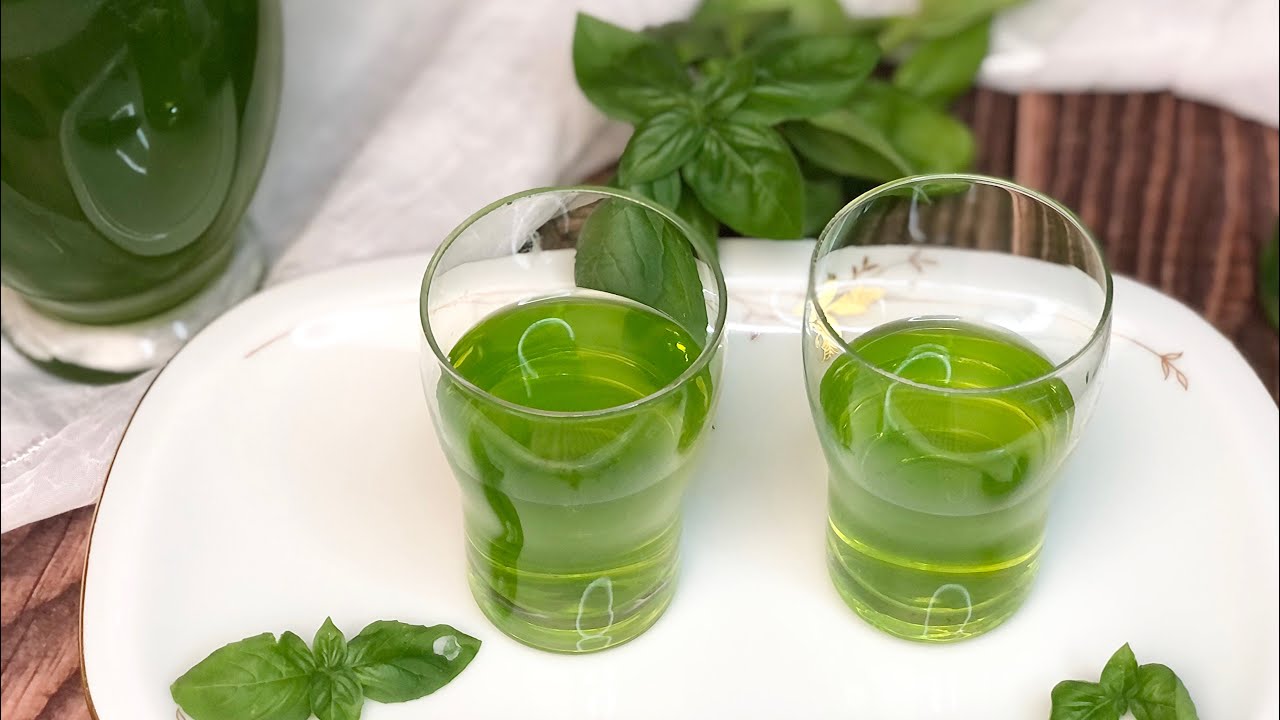 DIGESTIVO al basilico fatto in casa liquore FRESCO e GUSTOSO  RICETTA SEMPLICE