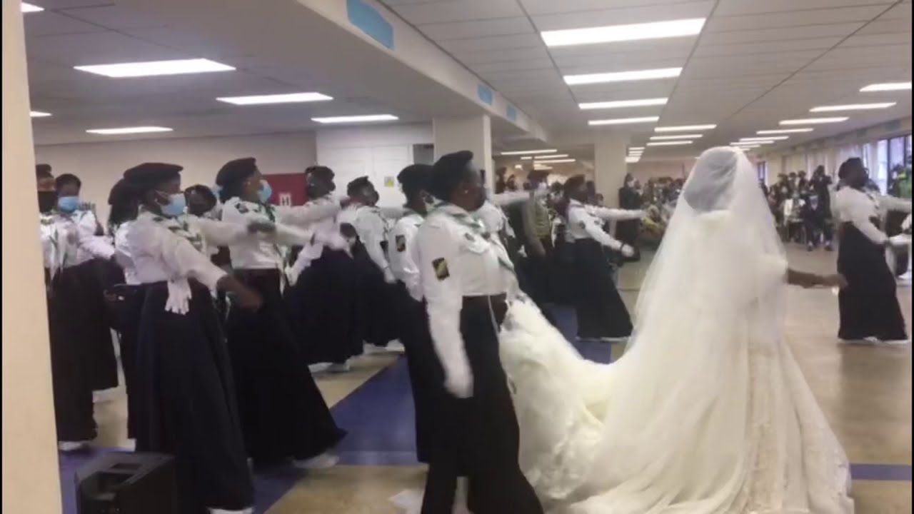 EXTRAIT DU MARIAGE DE CHEFTAINE SALAMANDRE ET DE PAPA ALAIN || LIÈGE