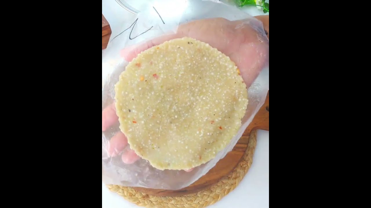 तिप्पट फुलणारे खुसखुशीत साबुदाणा बटाटा पापड,सर्वात सोपी व हटके पद्धत | Sabudana batata papad /valvan