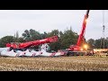 Crane Assembly of the Telescopic Liebherr LTR 11200 in timelapse