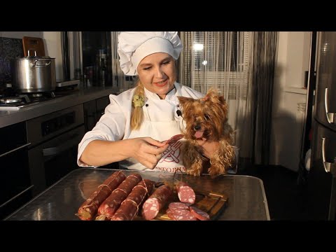 Колбаса МОСКОВСКАЯ Варёно-копчёная ( домашняя) Самодельная .