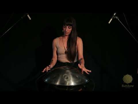 BATTILORO HANDPAN: D celtic minor 432 hz - Arianrhod - Alessia Cataldi