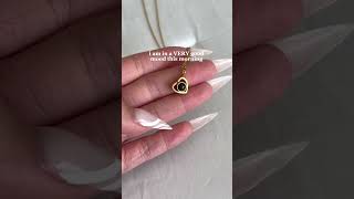 Impulse Modern Photo Projection Necklace! 📿 screenshot 1